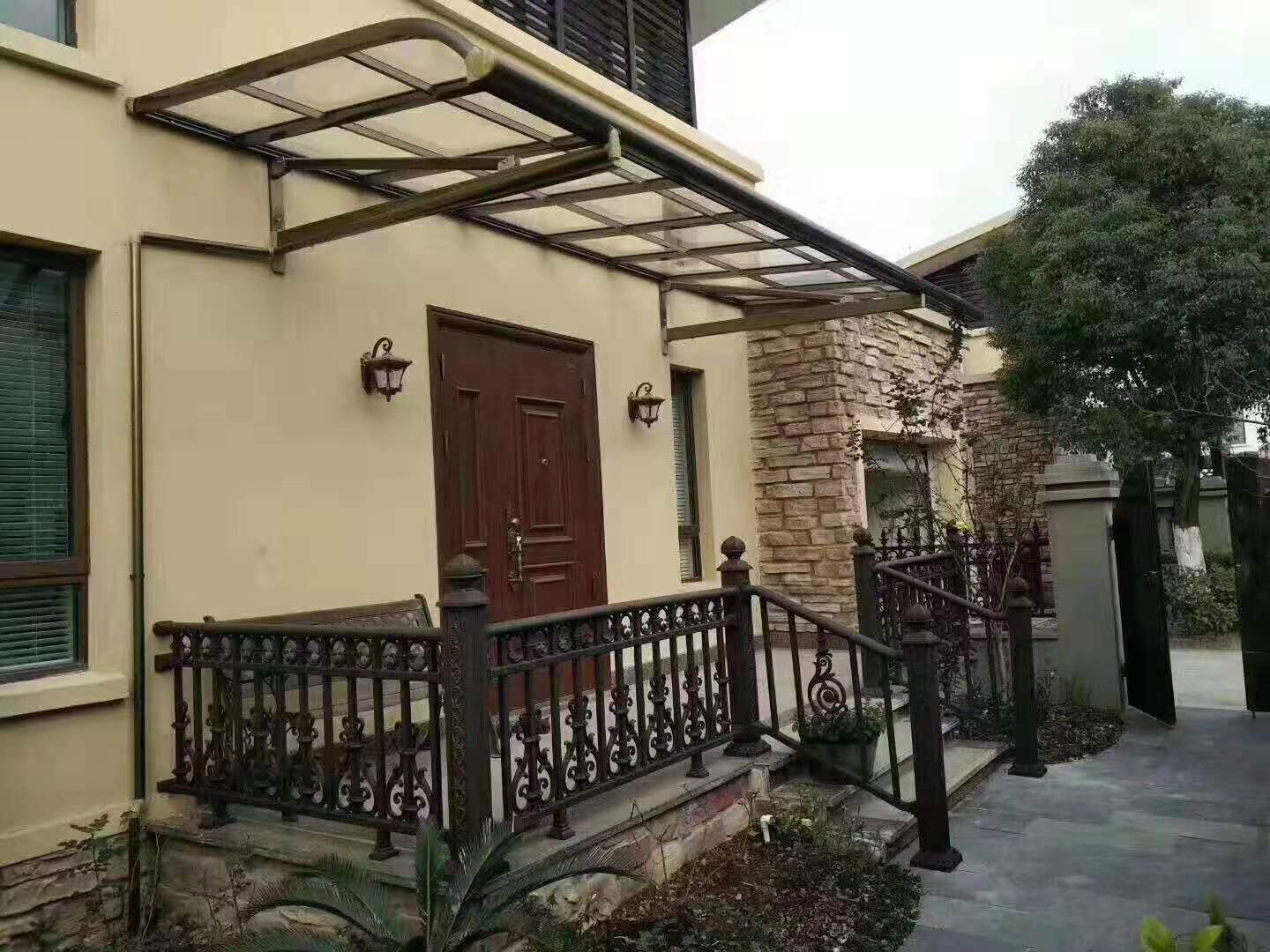 西安鋁合金雨棚_陜西全系統(tǒng)門窗批發(fā)_商洛金剛網(wǎng)紗窗定制